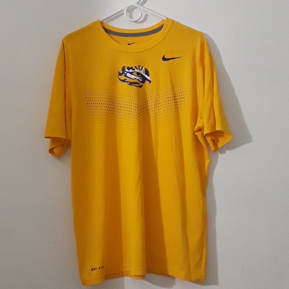 Nike dri-fit t-shirt